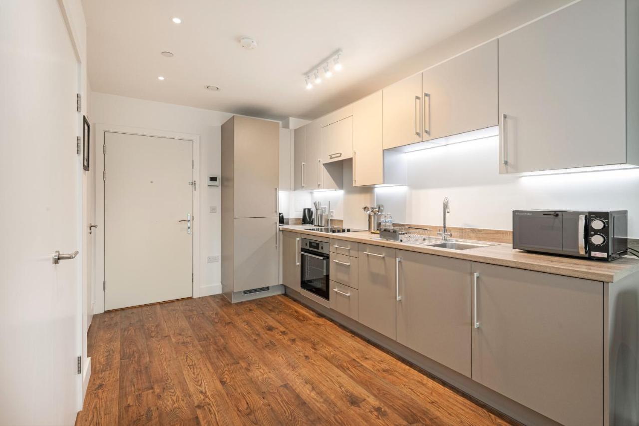 Stayo Apartments Barking Wharf London Exterior photo