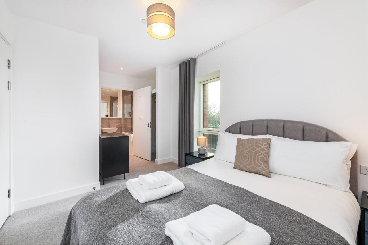 Stayo Apartments Barking Wharf London Exterior photo